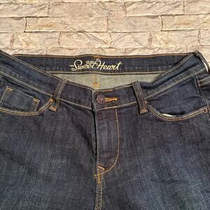 Size 6 Short Old Navy Sweet Heart Jeans